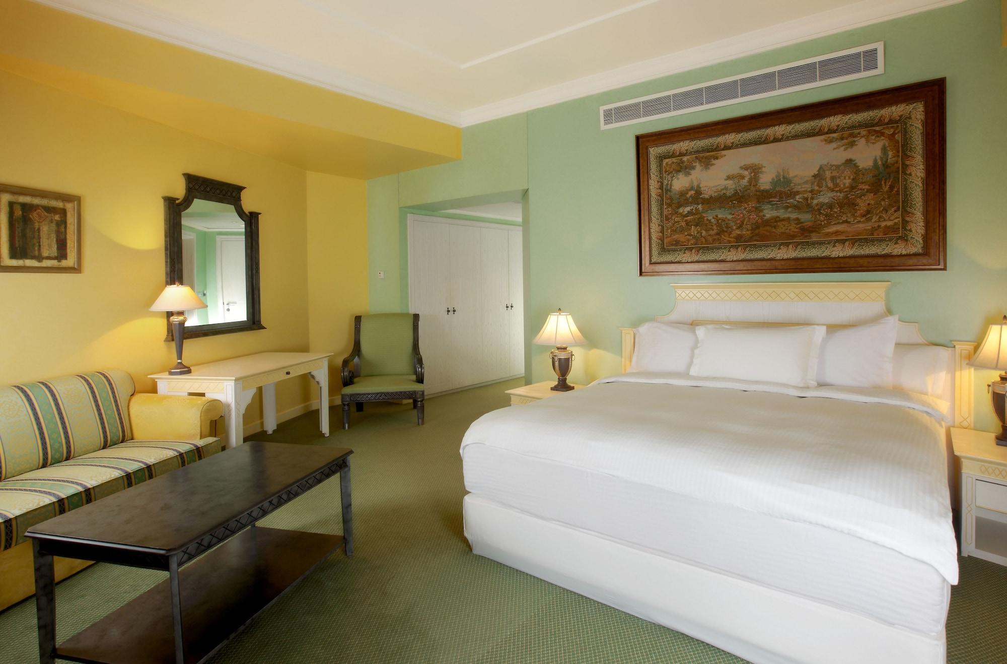 Al Habtoor Grand Beirut Hotell Eksteriør bilde