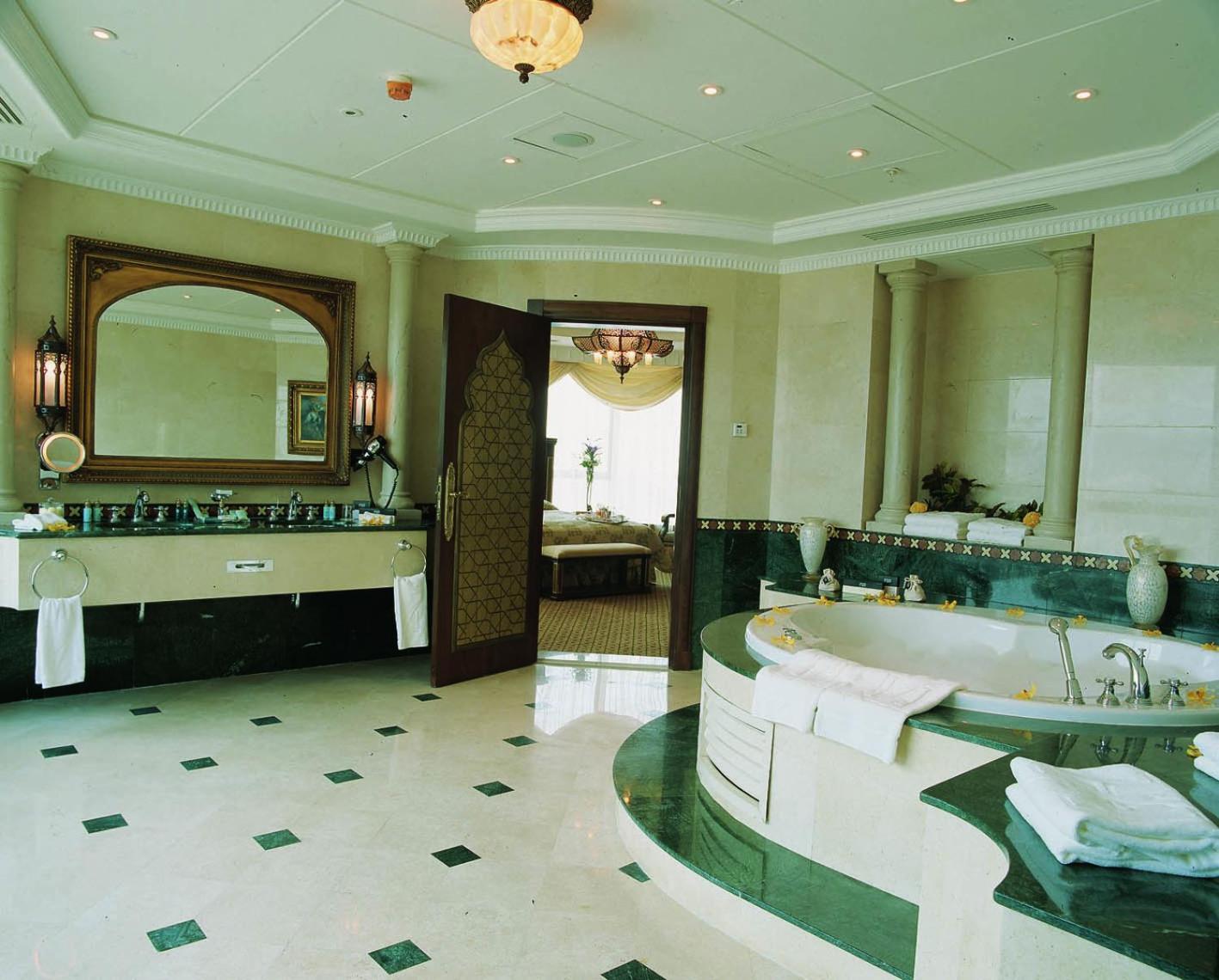 Al Habtoor Grand Beirut Hotell Eksteriør bilde