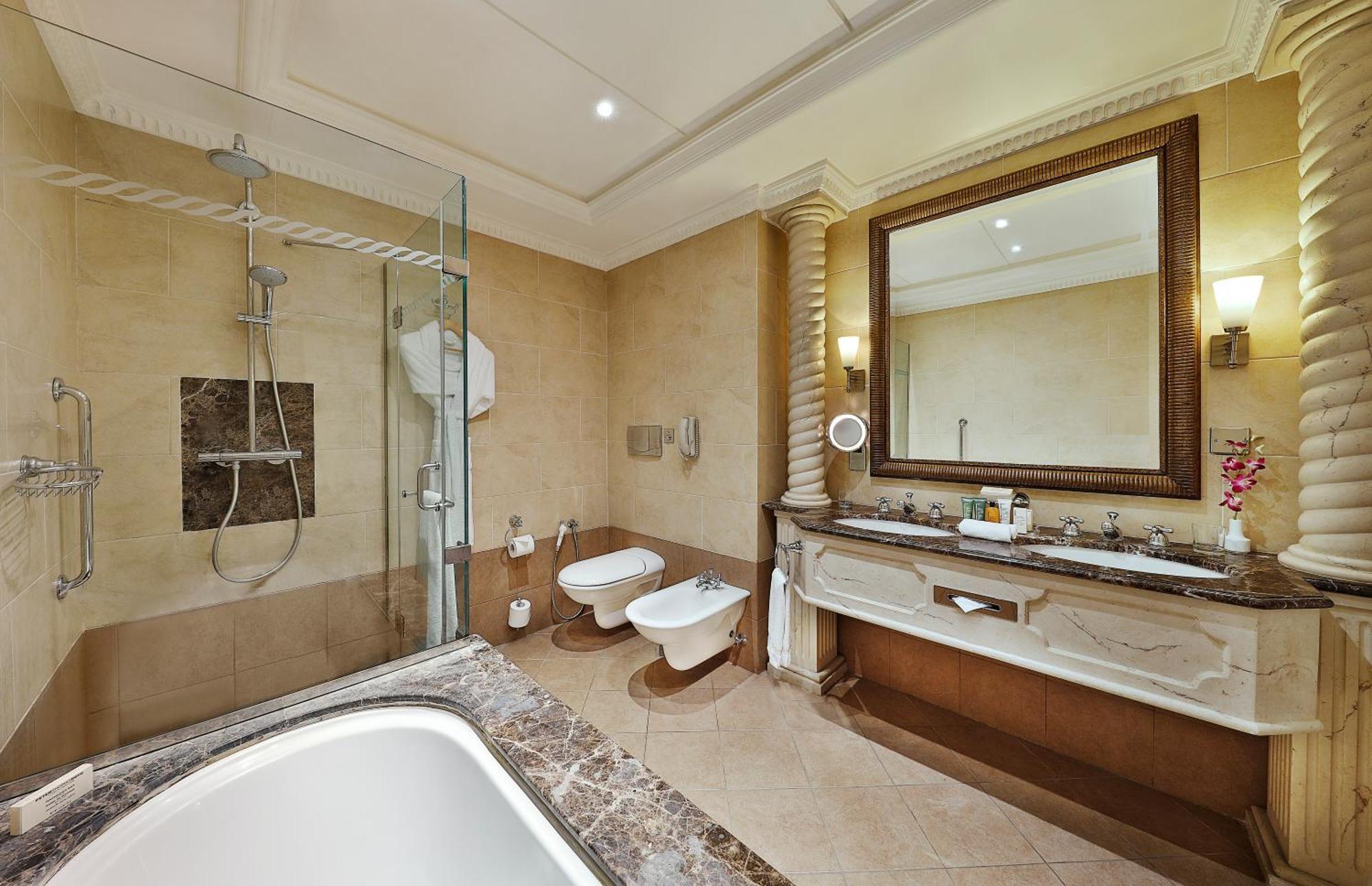 Al Habtoor Grand Beirut Hotell Eksteriør bilde