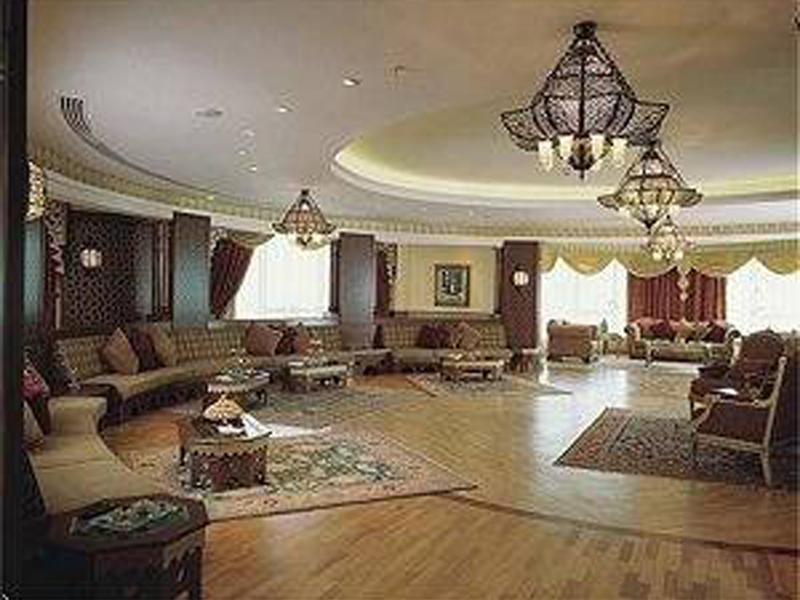 Al Habtoor Grand Beirut Hotell Eksteriør bilde