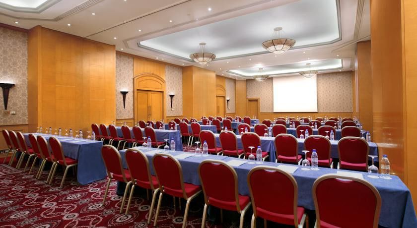 Al Habtoor Grand Beirut Hotell Eksteriør bilde